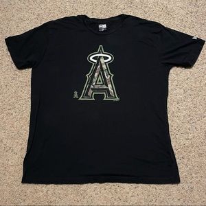 MENS NEW ERA MILITARY ANGELS GRAPHIC TEE